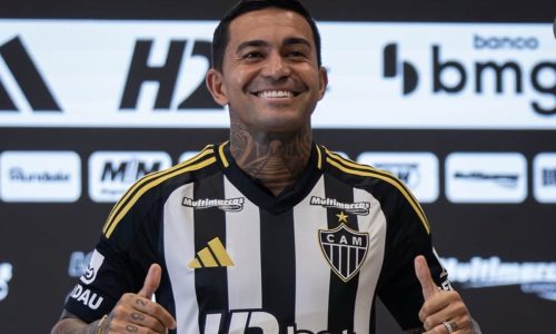 Dudu fala sobre adaptação ao gramado sintético do Atlético-MG e reencontro com Cuca: “Ele sabe extrair o melhor de mim”