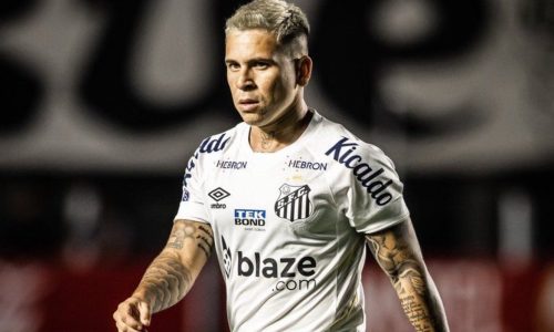 Santos quebra recorde de público no Allianz Parque, mas torcida protesta após empate com o Ceará