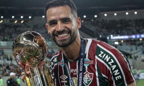 Renato Augusto rescinde contrato com o Fluminense e cogita aposentadoria