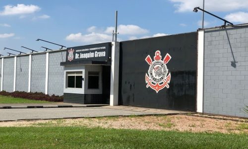 Conselho do Corinthians marca nova data para votação de impeachment de Augusto Melo